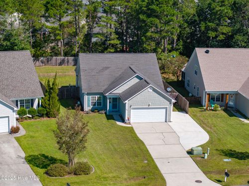 106 Regan Ct, Hampstead, NC, 28443-3745 | Card Image