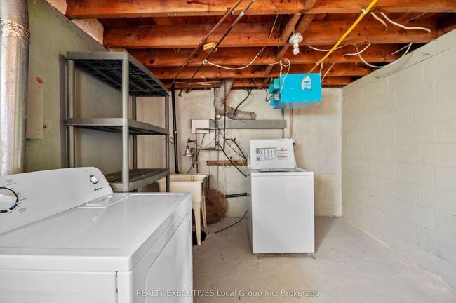 34 Ritchie Rd, House other with 3 bedrooms, 1 bathrooms and 6 parking in Cache Bay ON | Image 31