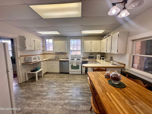 127 Main Rd, Home with 0 bedrooms, 2 bathrooms and 2 parking in Colrain MA | Image 48