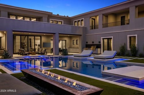 10110 E Siesta Ln, Scottsdale, AZ, 85255-7186 | Card Image