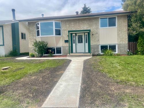 78 Nichols Crescent, Red Deer, AB, T4P1P6 | Card Image