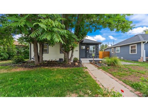 1380 Trenton St, Denver, CO, 80220-3331 | Card Image