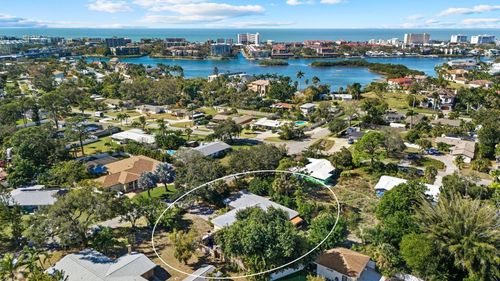 1717 Hazelwood Street, SARASOTA, FL, 34231 | Card Image