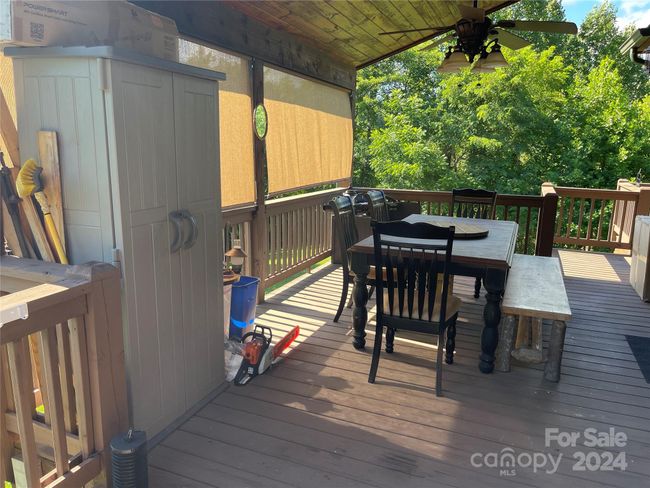 90 Twin Oaks Est, House other with 2 bedrooms, 3 bathrooms and null parking in Sylva NC | Image 30