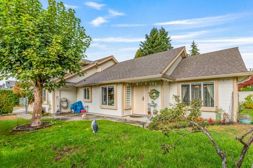 19573 116b Ave, Pitt Meadows, BC, V3Y1R8 | Card Image