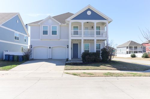 9160 Cranston Ct, Providence Village, TX, 76227-5802 | Card Image