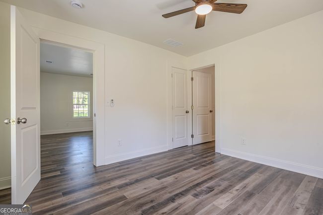 8 Mill St Sw, House other with 3 bedrooms, 2 bathrooms and null parking in Cave Spring GA | Image 9
