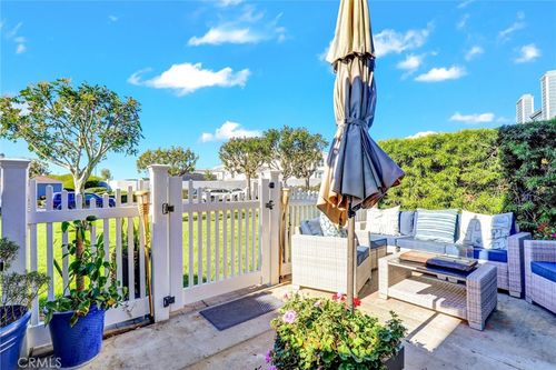 2176 Calle Ola Verde, San Clemente, CA, 92673-5603 | Card Image