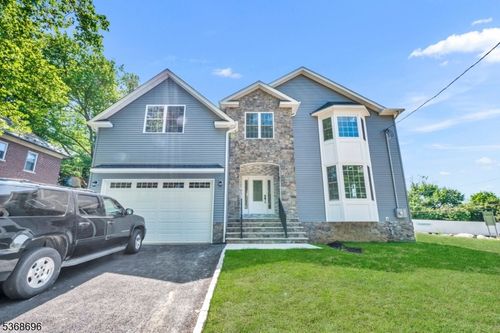 210 Corliss Ave, Phillipsburg, NJ, 08865 | Card Image