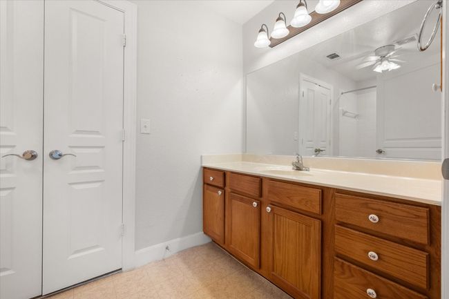 867 Kitty Hawk Ln, House other with 2 bedrooms, 2 bathrooms and null parking in Grand Prairie TX | Image 19