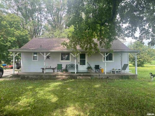300 S Park St, Prairie City, IL, 61470-9536 | Card Image