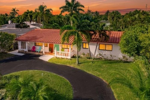 245 N Tradewinds Ave, Lauderdale By The Sea, FL, 33308-3538 | Card Image