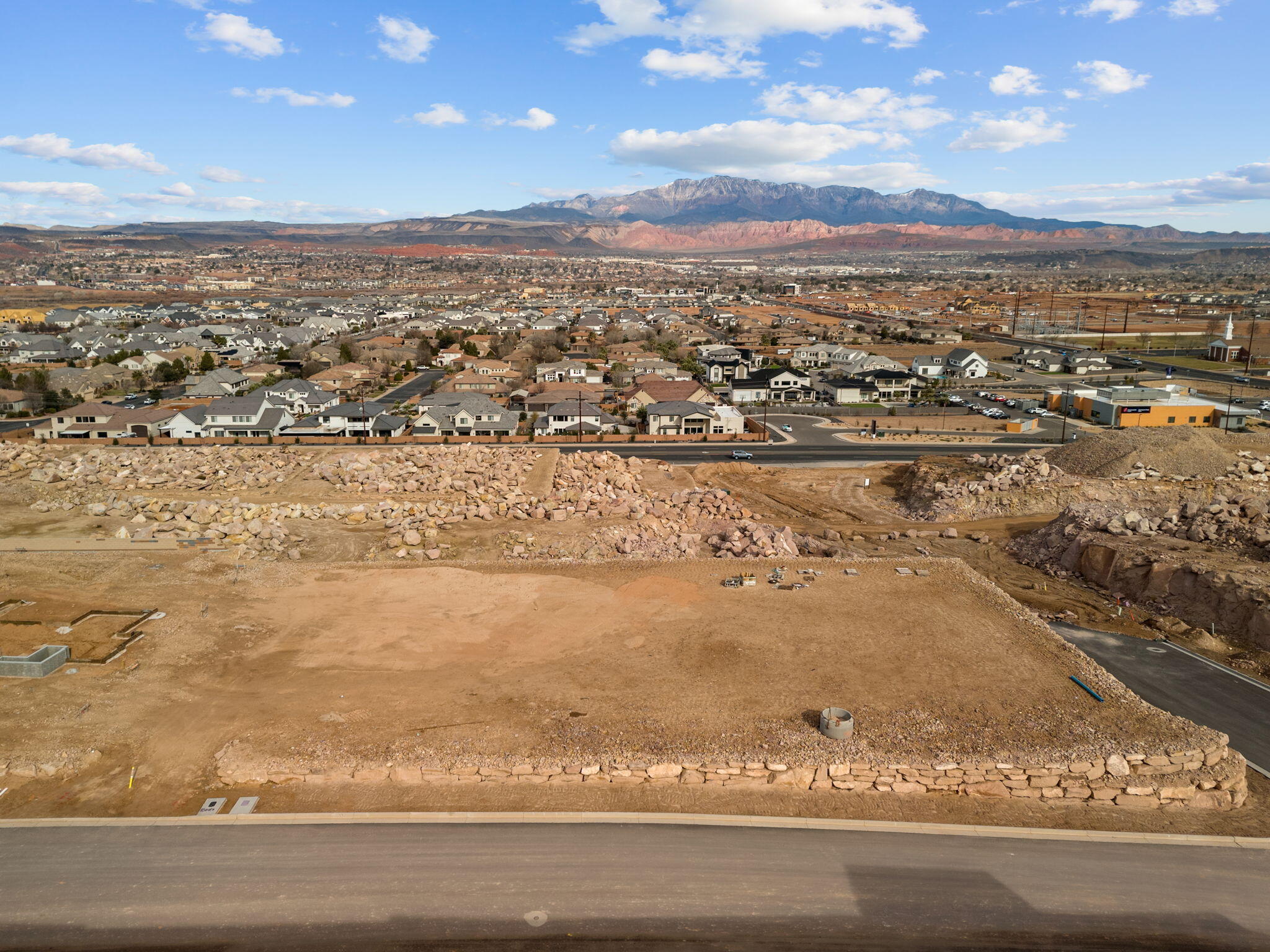 Land in St George 3