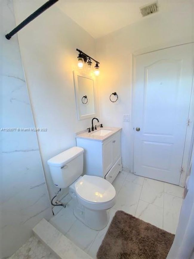 4611 Sw 152 Nd Ter, House other with 4 bedrooms, 3 bathrooms and null parking in Miramar FL | Image 23