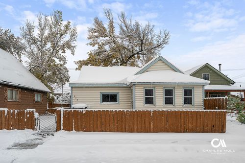 413 W Riggs St, East Helena, MT, 59635-8944 | Card Image