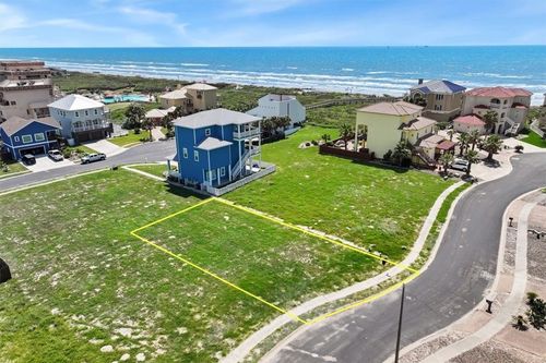 126 Sea Air Ln, Port Aransas, TX, 78373-5080 | Card Image