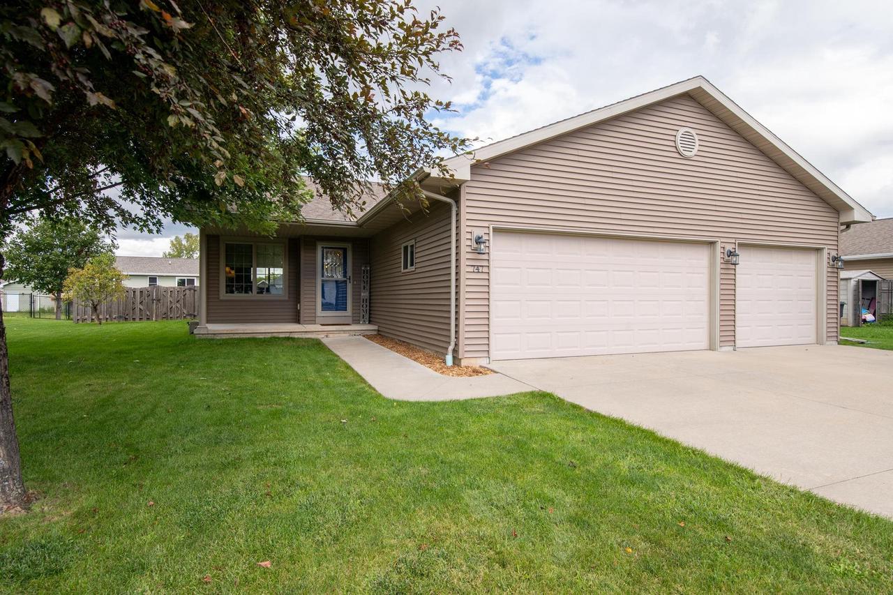 Konnor Ct, Omro, WI 54963