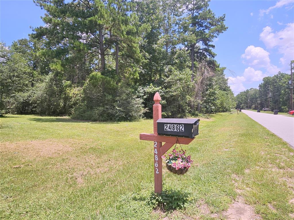 Shady Oaks Blvd, Montgomery, TX 77316
