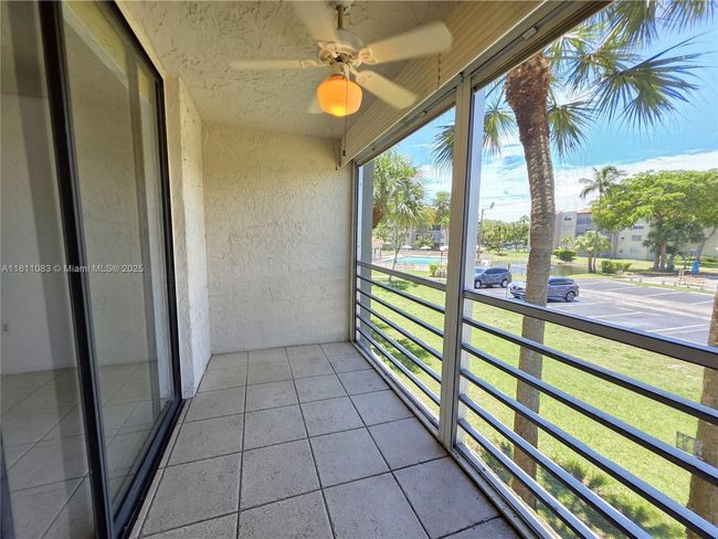 4204 - 1830 Sw 81 St Ave, Condo with 2 bedrooms, 2 bathrooms and null parking in North Lauderdale FL | Image 12