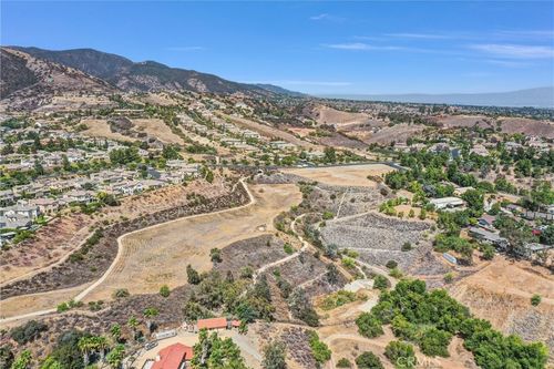 8311 Soft Winds Dr, Corona, CA, 92883 | Card Image