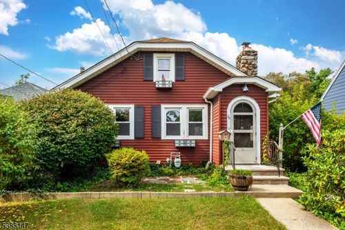 69 Sunset Trl, Denville, NJ, 07834-1124 | Card Image