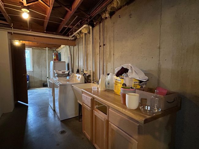 Laundry Appliances Included.JPG | Image 37