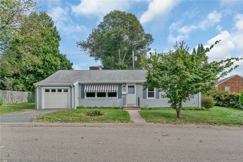 3 Collins Terrace, Middletown, RI, 02842 | Card Image