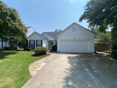 1864 Somersby Ln, Virginia Beach, VA, 23456-7835 | Card Image