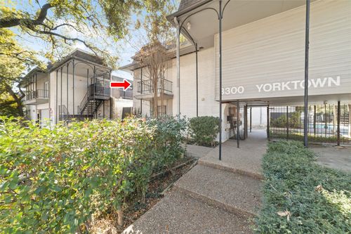 apt-26-3300 Yorktown St, Houston, TX, 77056-6923 | Card Image