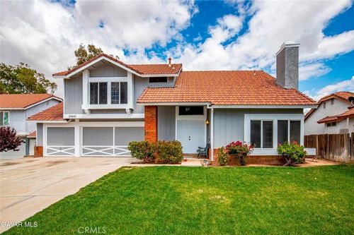 37450 Yorkshire, Palmdale, CA, 93550 | Card Image