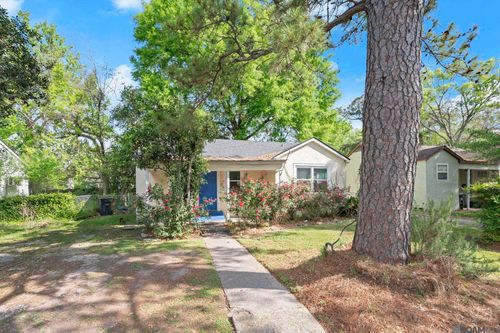 836 Violet St, Baton Rouge, LA, 70802-8454 | Card Image