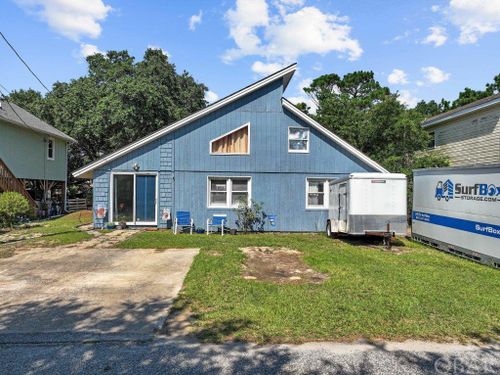 2015 Smithfield Street, Kill Devil Hills, NC, 27948 | Card Image