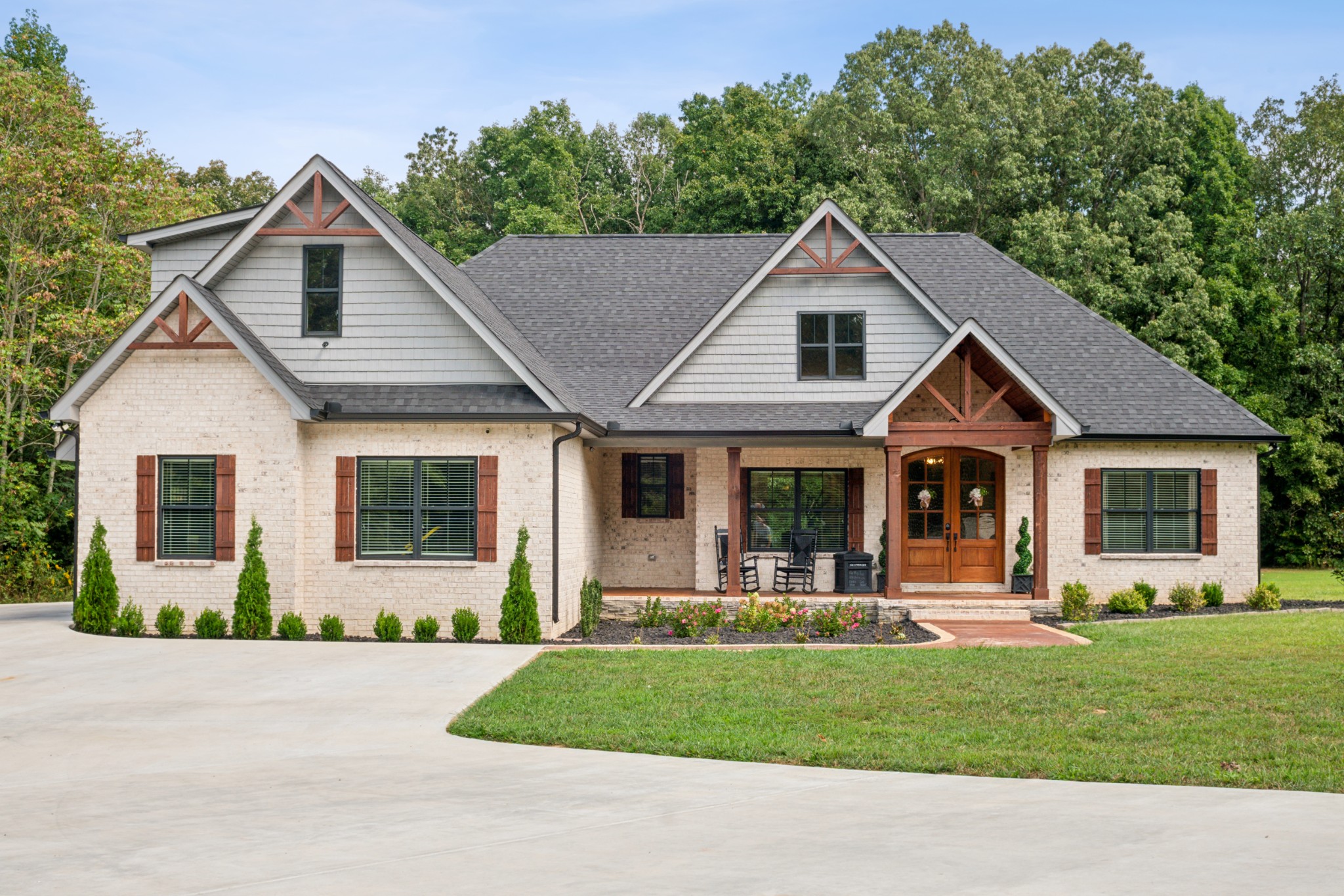 Fork Rd, Manchester, TN 37355