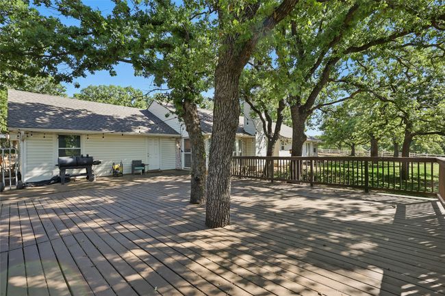 2204 Church Dr, House other with 3 bedrooms, 2 bathrooms and null parking in Corinth TX | Image 23