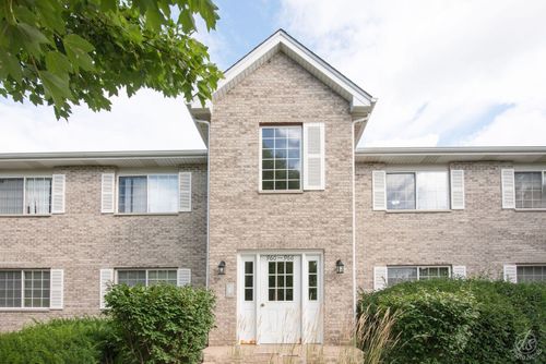 966-966 Constance Ln, Sycamore, IL, 60178-3251 | Card Image