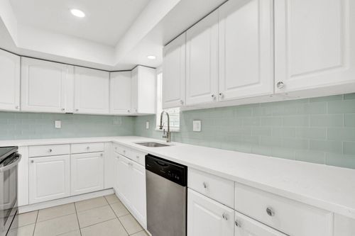 apt-201-10249 N Military Trl, West Palm Beach, FL, 33410-4641 | Card Image