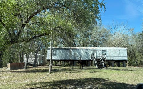 896 Nw Everett Ter, White Springs, FL, 32096-8413 | Card Image
