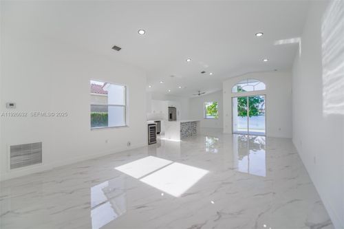 5290 Sw 134th Ave, Miramar, FL, 33027-5447 | Card Image