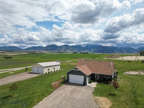 418 May Dr, Belgrade, MT, 59714-7153 | Card Image