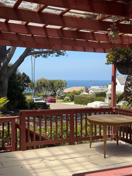 950 Stratford Ct, Del Mar, CA, 92014-2729 | Card Image