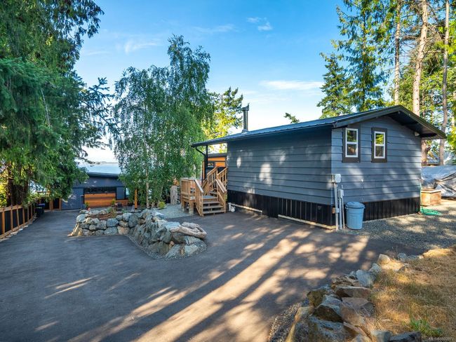 1380 Reef Rd, House other with 2 bedrooms, 4 bathrooms and 6 parking in Nanoose Bay BC | Image 63