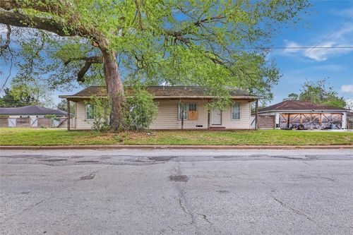 1710-1708 N San Jacinto St, Liberty, TX, 77575-4261 | Card Image