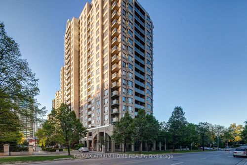 2208-28 Empress Ave, North York, ON, M2N6Z7 | Card Image