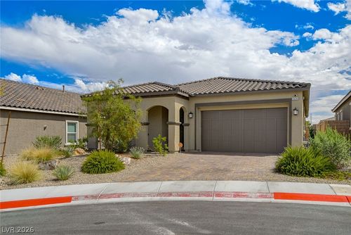 10241 Skye Run Ave, Las Vegas, NV, 89166-6583 | Card Image