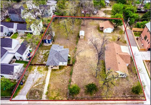 3520 Gonzales St, Austin, TX, 78702-4017 | Card Image