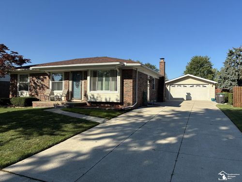 15426 Gulley St, Taylor, MI, 48180-5044 | Card Image