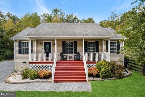 181 Riverbend Dr, LURAY, VA, 22835-2847 | Card Image