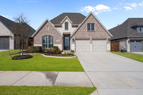 10524 Oates Branch Ln, Fort Worth, TX, 76126-2673 | Card Image