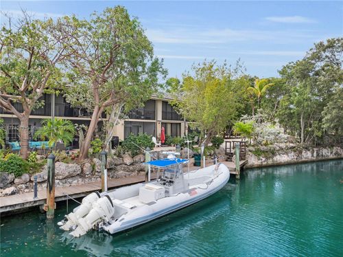 apt-t1-96000 Overseas Hwy, Key Largo, FL, 33037-2126 | Card Image