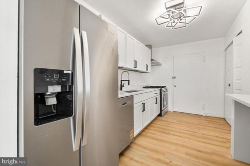 apt-1114-6100 Westchester Park Dr, COLLEGE PARK, MD, 20740-2848 | Card Image